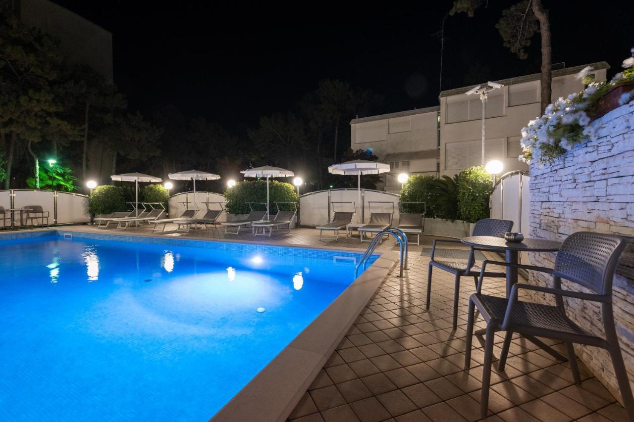 Hotel Croce Di Malta لينانو سابيادورو المظهر الخارجي الصورة